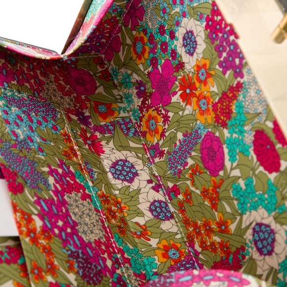 Olympia Le-Tan nude girl box clutch - Picture 5 of 5